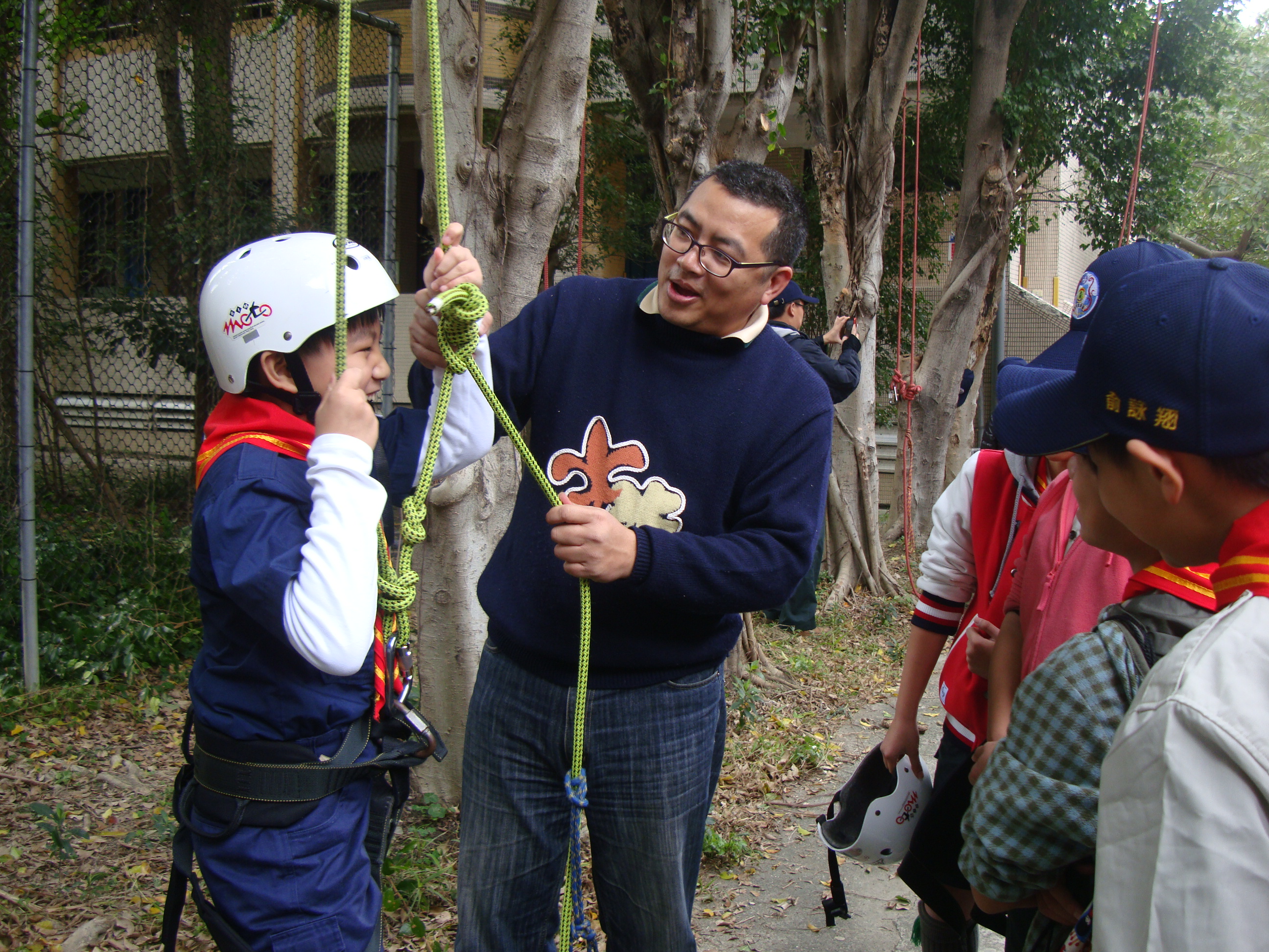 透過童軍體驗活動培養孩子合作探索精神.JPG